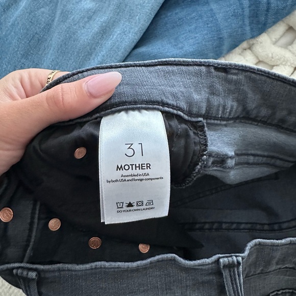 Mother Tripper Ankle - lighting up lanterns - Picture 4 of 5